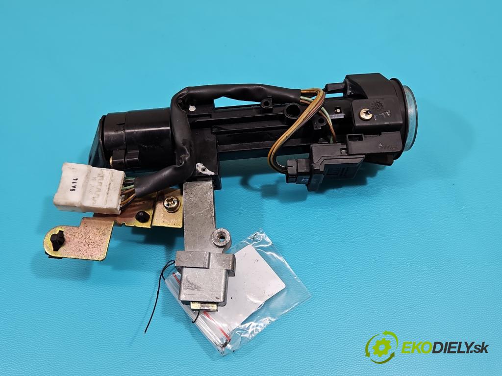 Chevrolet Epica 2.0 20v 143 HP manual 105 kW 1993 cm3 4- Spínačka 532723 (Spínacie skrinky a kľúče)