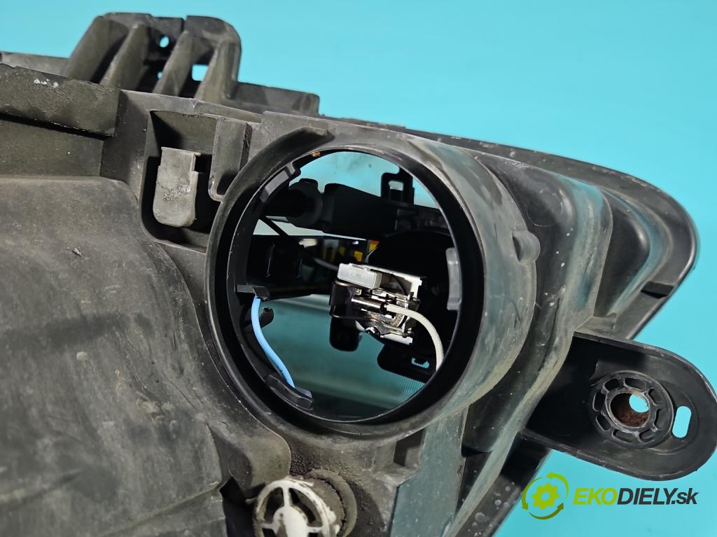 Fiat Ulysse II 2002-2010 2.0 16V 136 HP manual 100 kW 1997 cm3 5- Reflektor: pravý 1494323080 (Pravé)