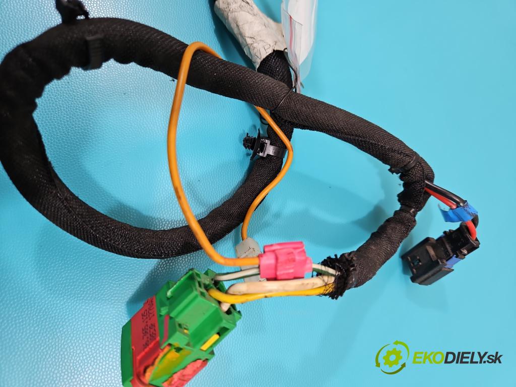 Fiat Ulysse II 2002-2010 2.0 16V 136 HP manual 100 kW 1997 cm3 5- Spínačka  (Spínacie skrinky a kľúče)