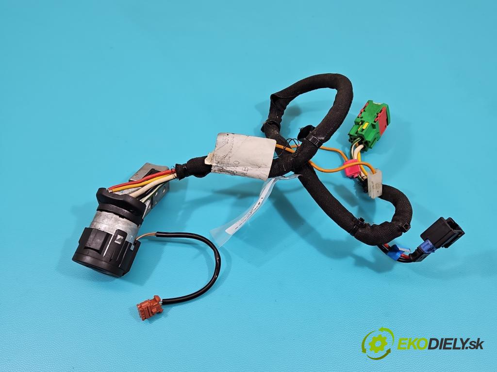 Fiat Ulysse II 2002-2010 2.0 16V 136 HP manual 100 kW 1997 cm3 5- Spínačka  (Spínacie skrinky a kľúče)