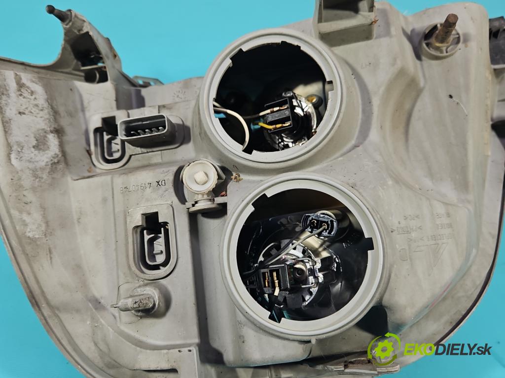 Renault Master II 1998-2010 2.5 dci 114 HP manual 84 kW 2463 cm3 5- Reflektor: pravý 8200163521 (Pravé)