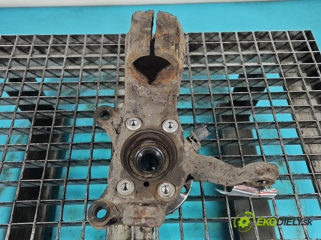 Vw Golf VI 2008-2013 1.4 TSI 122 HP manual 90 kW 1390 cm3 5- náboj pravé  (Náboje)