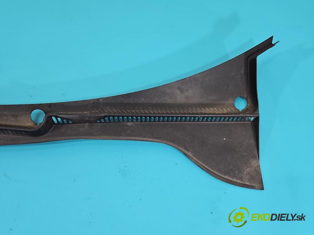 Vw Golf VI 2008-2013 1.4 TSI 122 HP manual 90 kW 1390 cm3 5- torpédo 1K1819415B (Torpédo (plast pod čelným sklom))