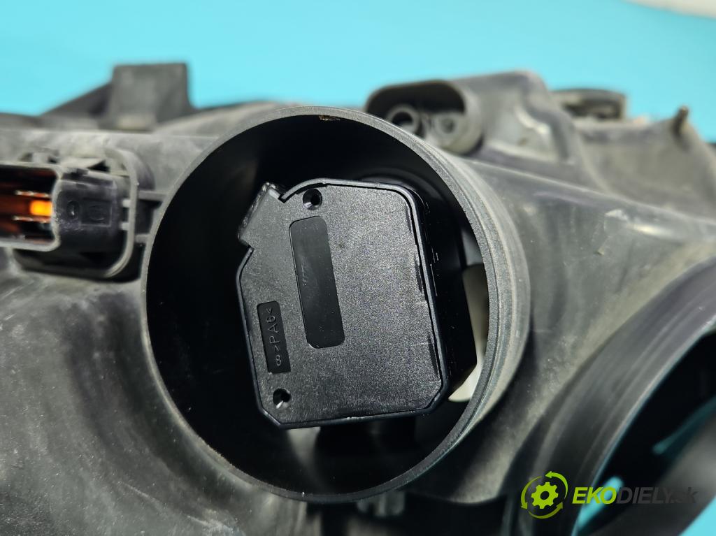 Citroen C4 Grand picasso I 2006-2013 1.6 HDi 109 HP automatic 80 kW 1560 cm3 5- Reflektor: pravý  (Pravé)