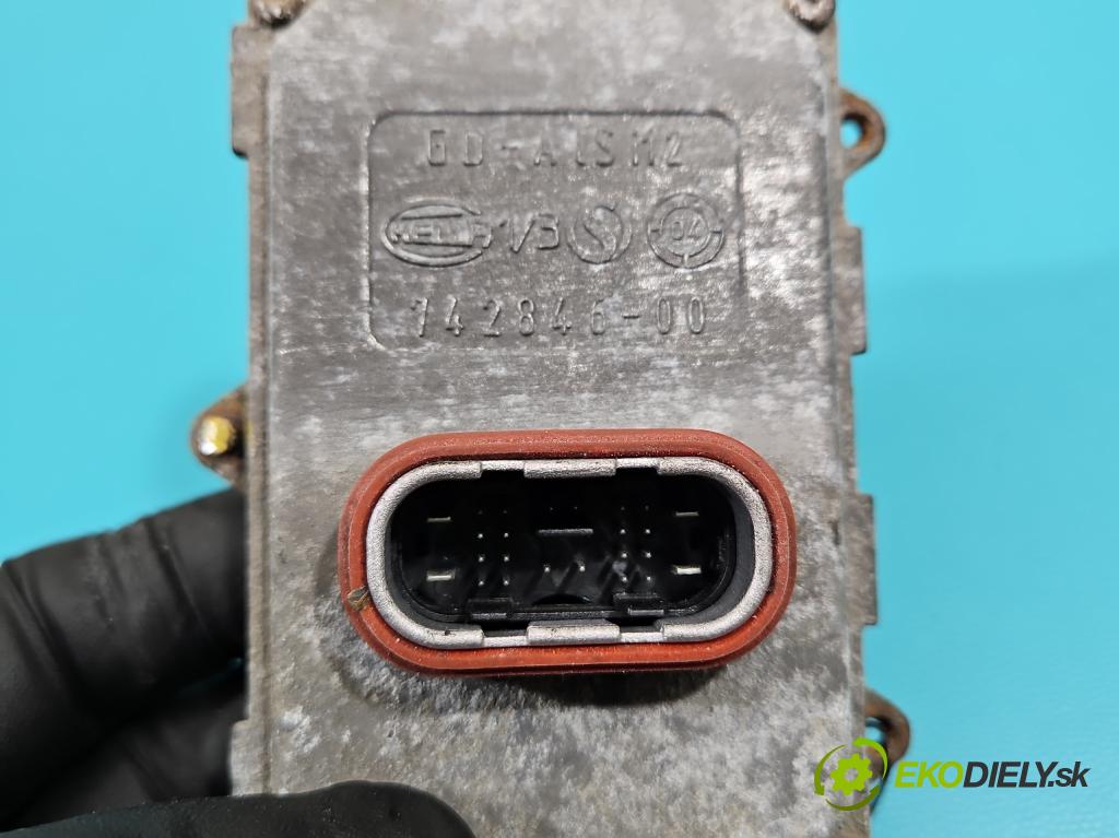 Opel Vectra C 2002-2008 2.0 T 175 HP manual 129 kW 1998 cm3 5- střídač: xenon 24453415DG (Riadiaca jednotka xenónu)