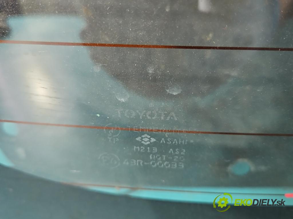 Toyota Corolla Verso I 2001-2004 2.0 D4D 90 HP manual 66 kW 1995 cm3 5- sklo zadná  (Sklo zadné)