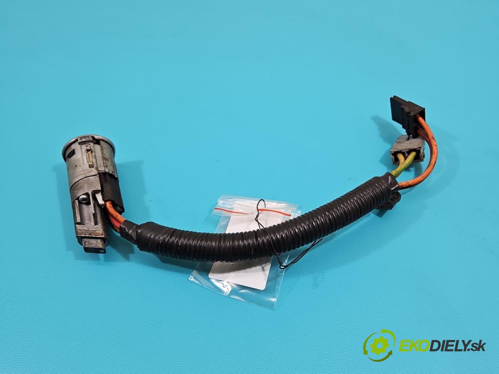 Renault Master II 1998-2010 2.5 dci 114 HP manual 84 kW 2463 cm3 5- Spínačka  (Spínacie skrinky a kľúče)