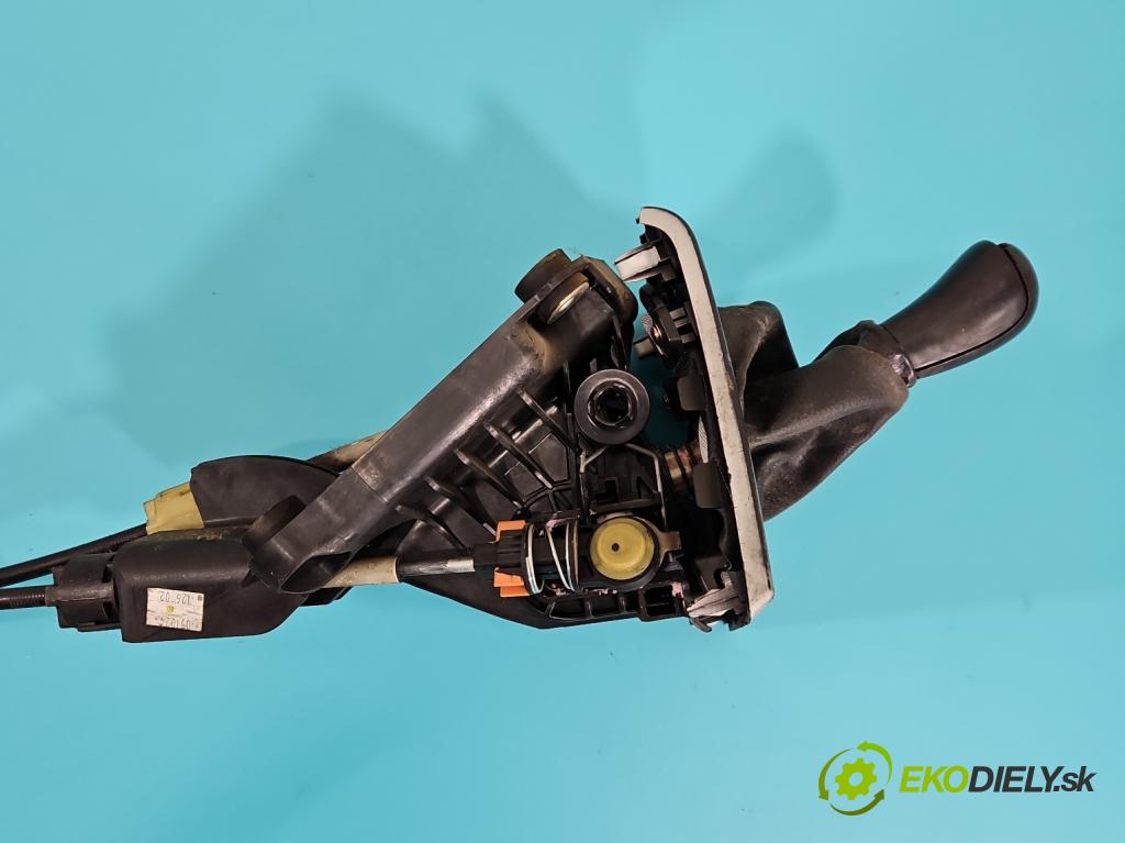 Mazda 5  2005-2010 2.0 citd 110 HP manual 81 kW 1998 cm3 5- Páka: Změny: stupeň,rýchlosť 8159025200 (Rýchlostná páka (kulisa))