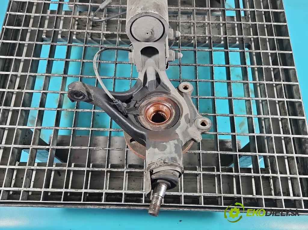 Citroen C4 II 2010-2017 1.6 HDi 111KM manual 82 kW 1560 cm3 5- náboj ľavé  (Náboje)