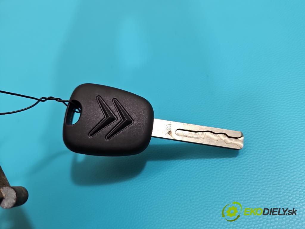 Citroen C4 Grand picasso I 2006-2013 1.6 HDi 109 HP automatic 80 kW 1560 cm3 5- rukoväť predné ľavé mimo: 9680168680 (Vonkajšie predné ľavé)