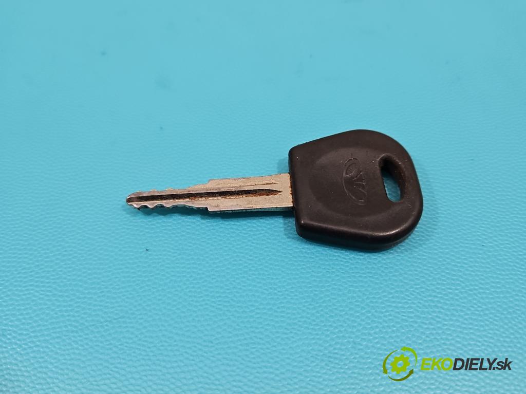 Daewoo Lanos 1,4.0 8V 75 HP manual 55 kW 1349 cm3 4- riadiaca jednotka motora 09388029