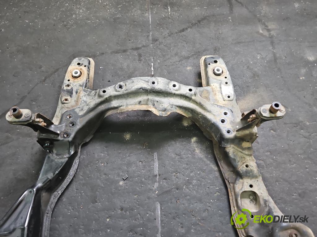 Honda Accord VIII 2008-2015 2.0 VTEC 156 HP manual 115 kW 1997 cm3 4- výstuha motora