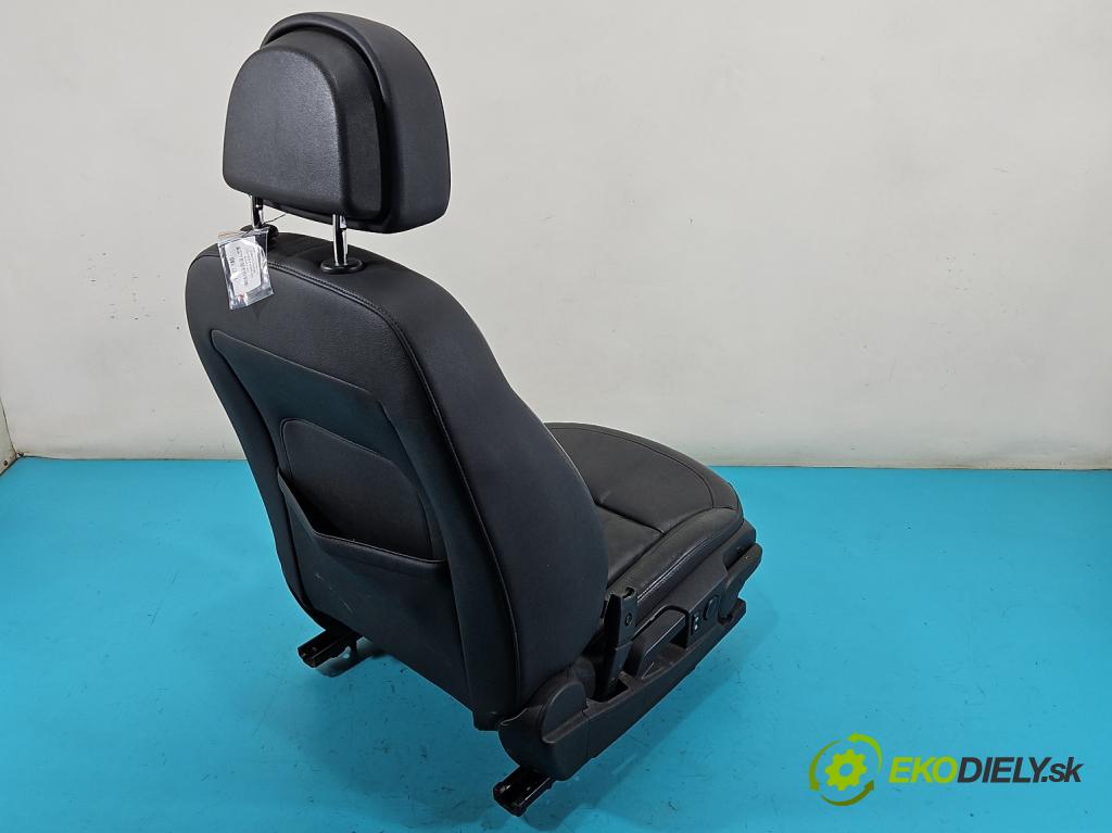 Opel Insignia A 2008-2017 2.0 CDTI 131 HP manual 96 kW 1956 cm3 5- Sedačka pravý  (Sedačky, sedadlá)