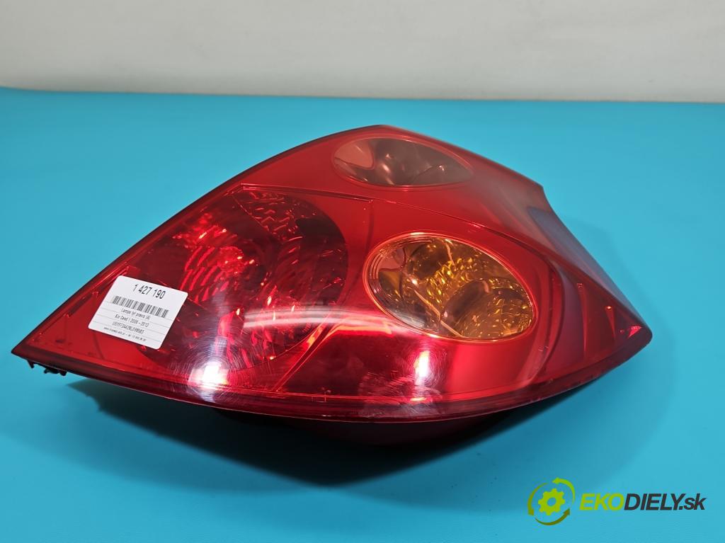 Kia Ceed I 2006-2012 1.6 crdi 90 HP manual 66 kW 1582 cm3 5- svetlo / reflektor zadné pravé  (Kľučka dverí ostatné)