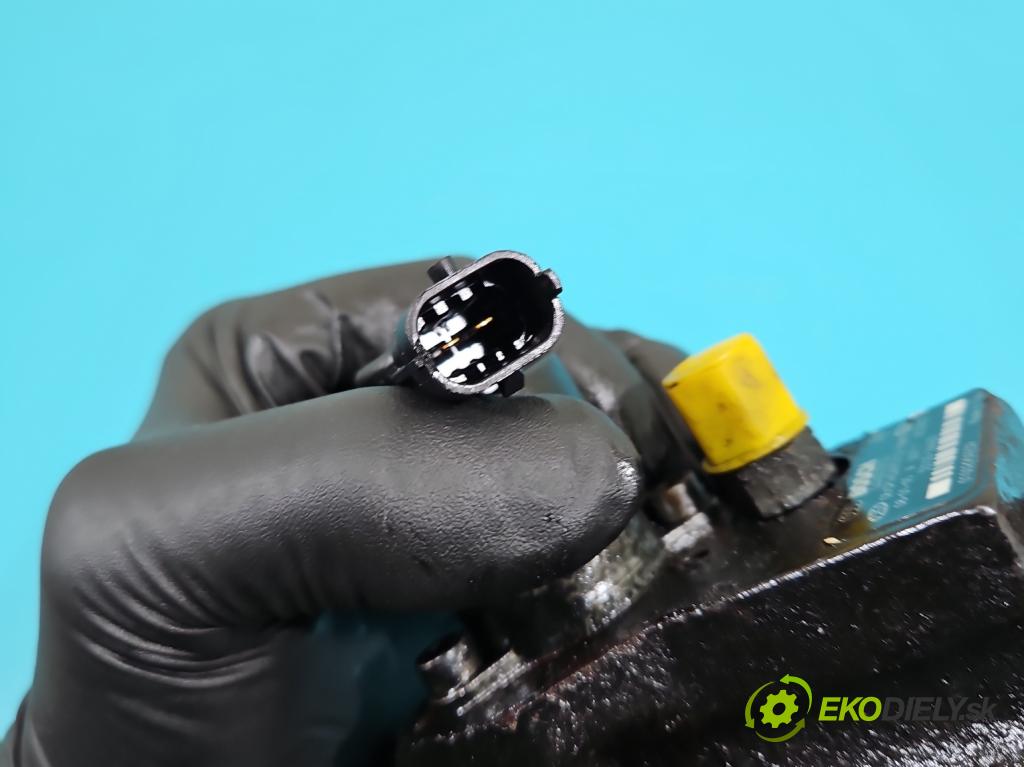 Kia Ceed I 2006-2012 1.6 crdi 90 HP manual 66 kW 1582 cm3 5- čerpadlo vstrekovacia 0445010124 (Vstrekovacie čerpadlo)