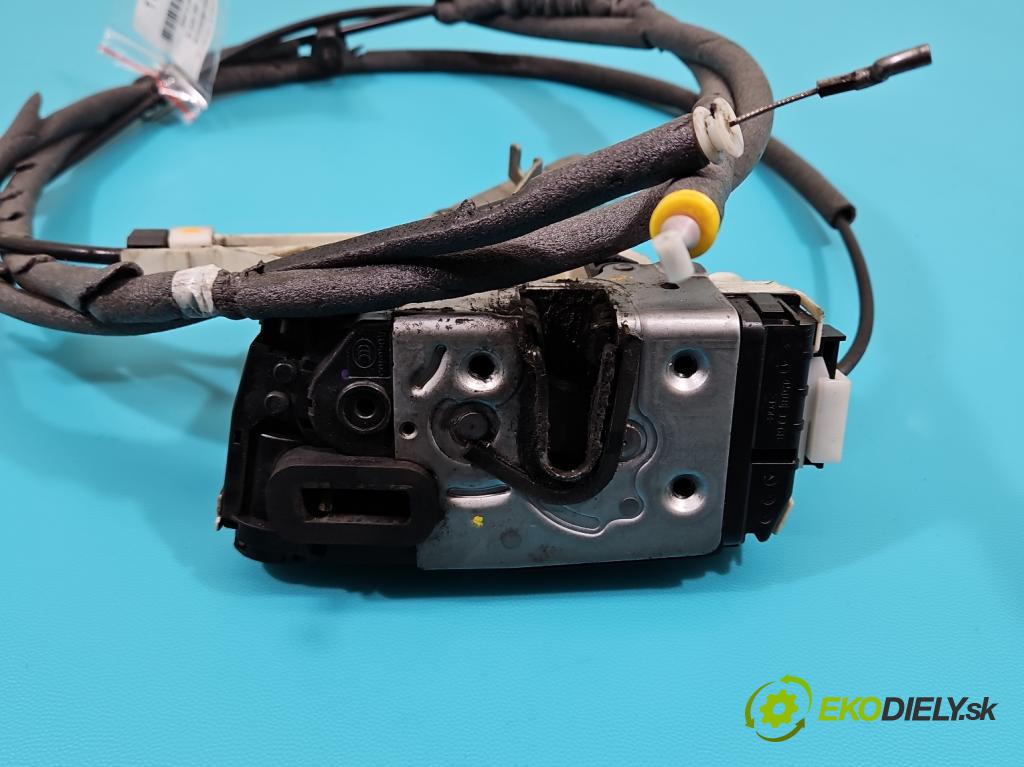 Vw Crafter 2006-2016 2.5 tdi 163 hp manual 120 kW 2461 cm3 5- zámek zadní pravý A9067301335