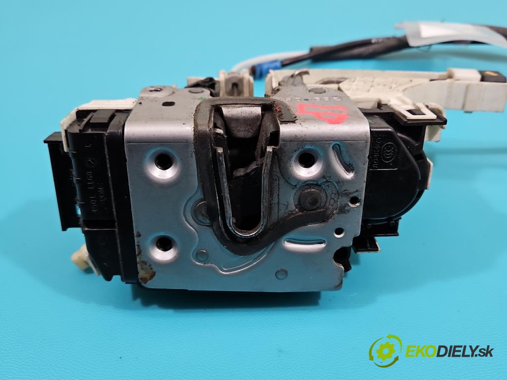 Vw Crafter 2006-2016 2.5 tdi 163 hp manual 120 kW 2461 cm3 5- zámek přední levý A9067202135