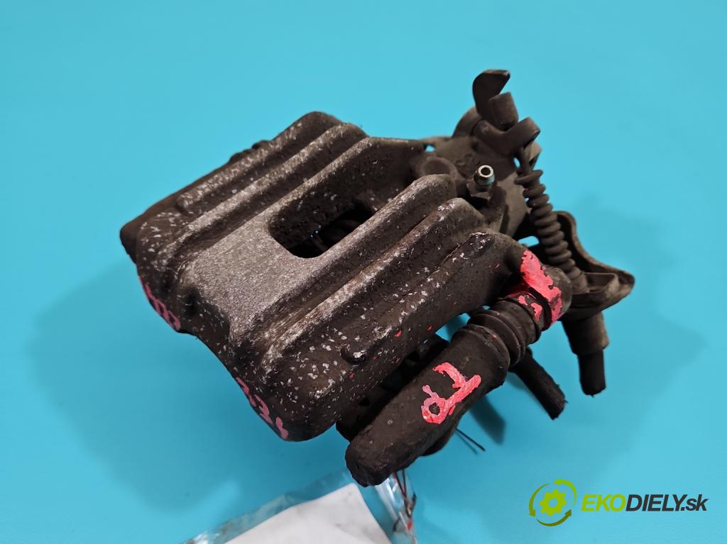 Audi A4 B5 1994-2001 1.8 T 150 HP manual 110 kW 1781 cm3 4- brzdič zadné pravý  (Ostatné)