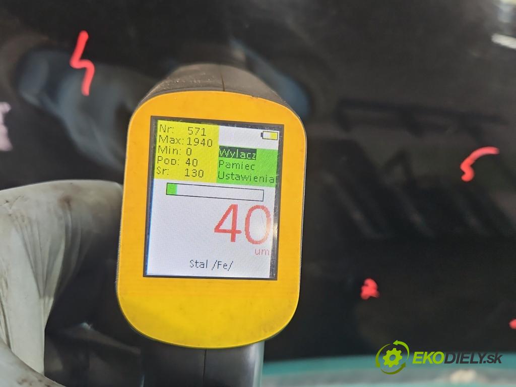 Nissan X-trail III T32 2013-2021 1.6 dci 131 HP manual 96 kW 1598 cm3 5- blatník predné pravý  (Kľučka dverí ostatné)