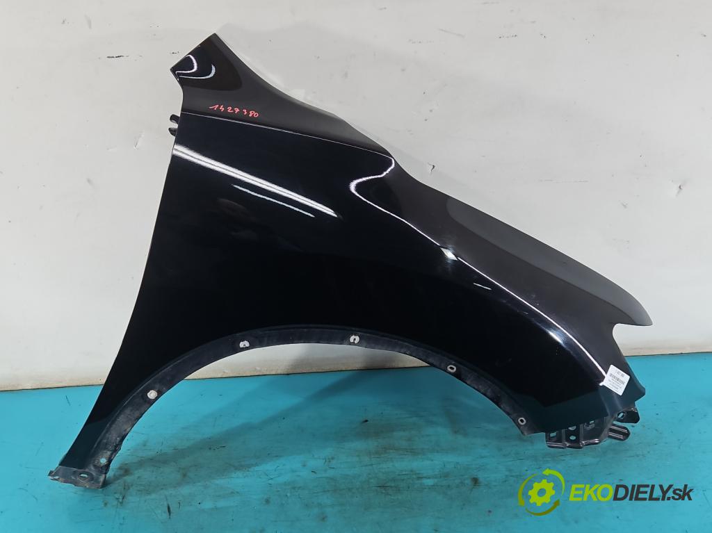 Nissan X-trail III T32 2013-2021 1.6 dci 131 HP manual 96 kW 1598 cm3 5- blatník predné pravý  (Kľučka dverí ostatné)