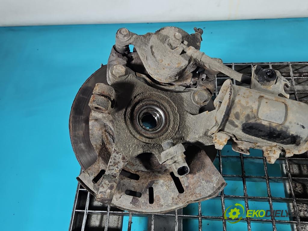 Daewoo Tacuma 2.0 16V 121KM manual 89 kW 1998 cm3 5- náboj pravé  (Náboje)