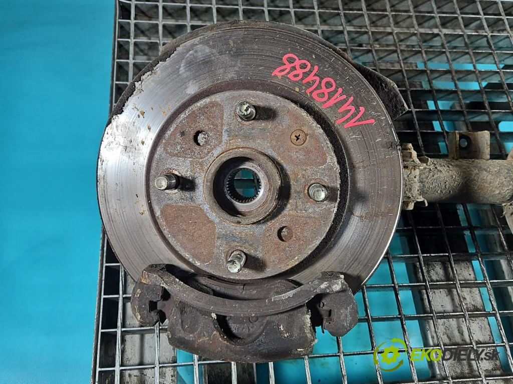 Daewoo Tacuma 2.0 16V 121KM manual 89 kW 1998 cm3 5- náboj pravé  (Náboje)