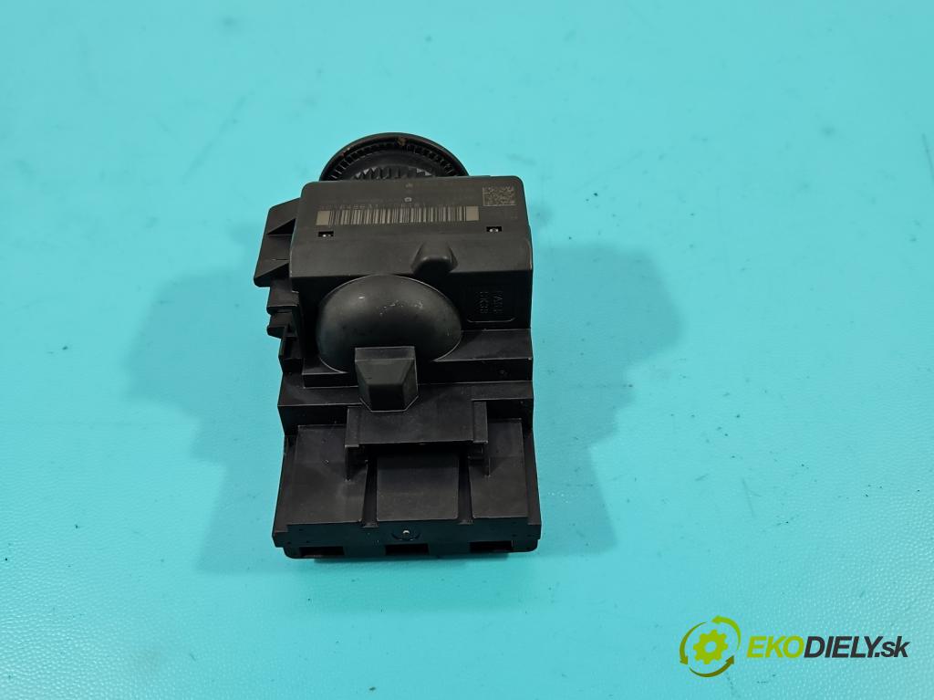 Vw Crafter 2006-2016 2.5 tdi 163 HP manual 120 kW 2461 cm3 5- Spínačka A9065455808 (Spínacie skrinky a kľúče)