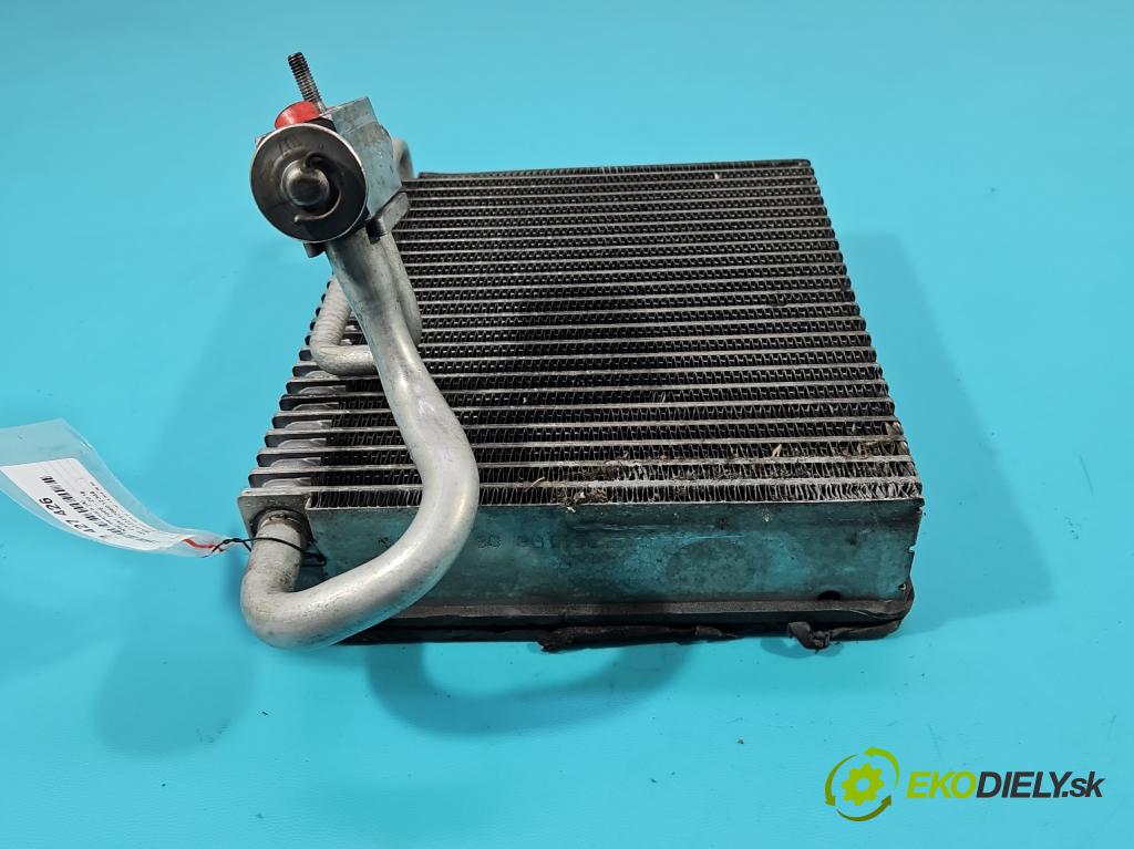 Vw Crafter 2006-2016 2.5 tdi 163 HP manual 120 kW 2461 cm3 5- radiator G3095004 (Radiátor kúrenia)