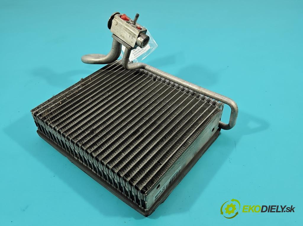 Vw Crafter 2006-2016 2.5 tdi 163 HP manual 120 kW 2461 cm3 5- radiator G3095004 (Radiátor kúrenia)