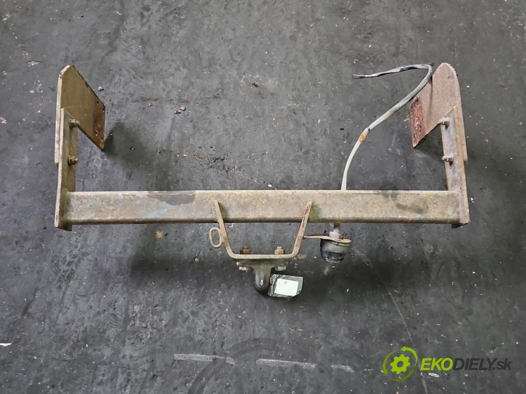 Vw Crafter 2006-2016 2.5 tdi 163 hp manual 120 kW 2461 cm3 5- oko tažné  (Tažná zařízení)