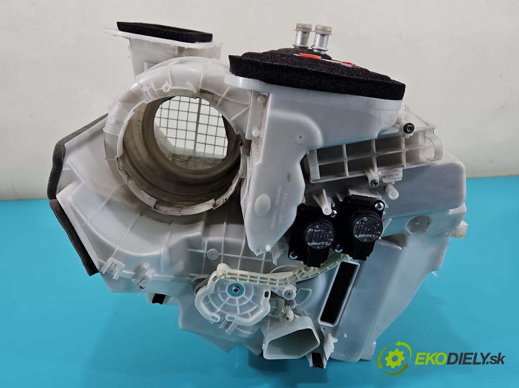 Nissan X-trail III T32 2013-2021 1.6 dci 131 HP manual 96 kW 1598 cm3 5- radiator 272104BA6A (Radiátor kúrenia)