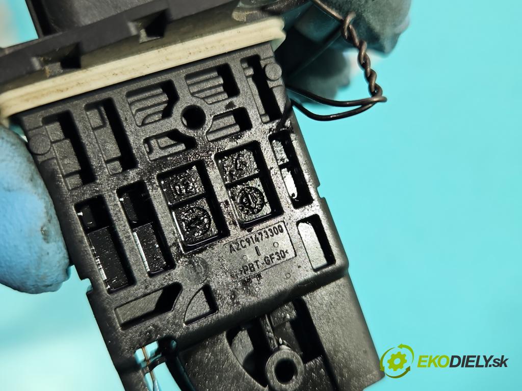 Nissan X-trail III T32 2013-2021 1.6 dci 131 HP manual 96 kW 1598 cm3 5- průtokoměr: 5WK9850 (Váhy vzduchu)