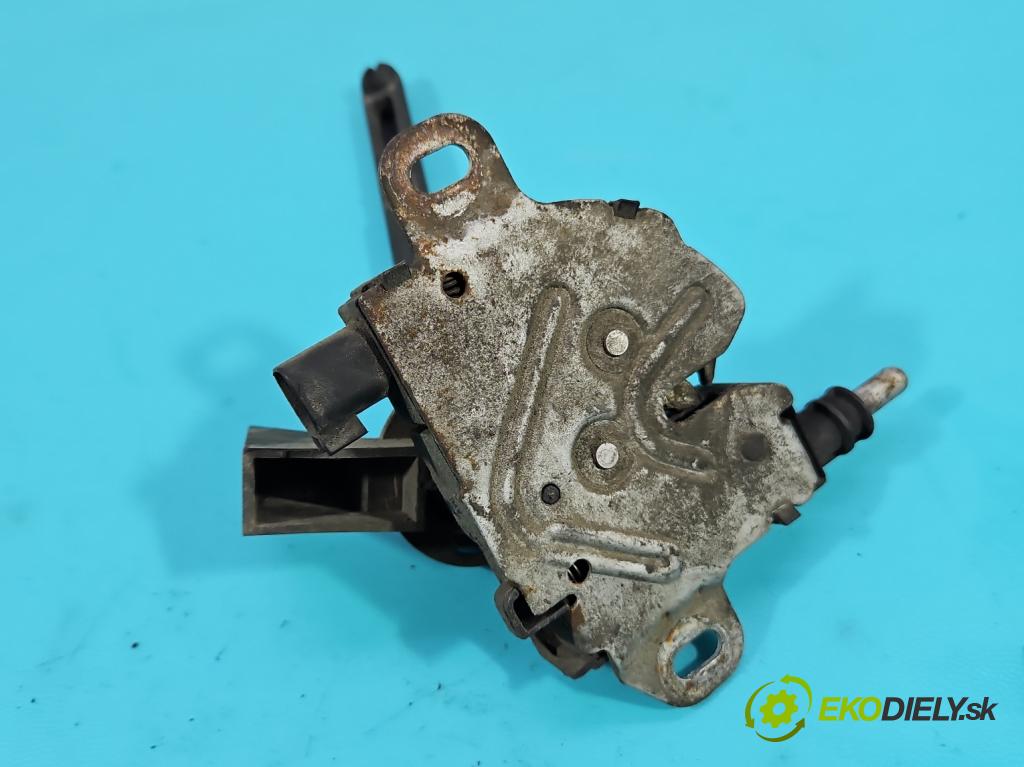 Ford Focus Mk2 2004-2011 1.6 16V 101 hp manual 74 kW 1596 cm3 5- zámek kapoty