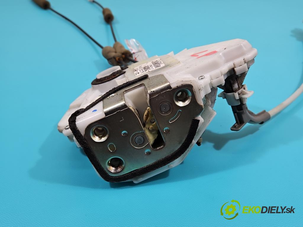 Honda Civic VIII 2006-2011 1,4.0 16v (i-DSI 83 hp manual 61 kW 1339 cm3 5- zámek přední levý 72151-SMG-G0