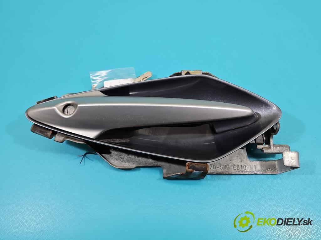 Honda Civic VIII 2006-2011 1,4.0 16v i-DSI: 83 HP manual 61 kW 1339 cm3 5- rukoväť predné ľavé mimo: 72180-SMG-G015-C1 (Vonkajšie predné ľavé)