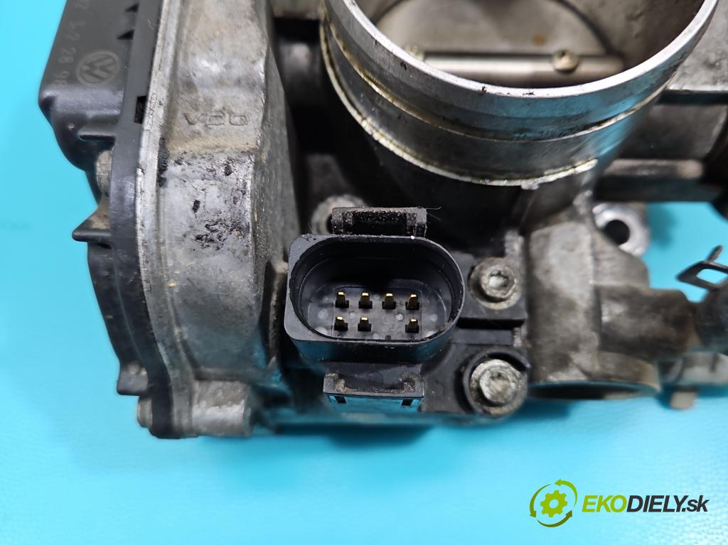 Vw Bora 1.6 SR 101 HP manual 74 kW 1595 cm3 4- klapka 06A133064J (Škrtiace klapky)