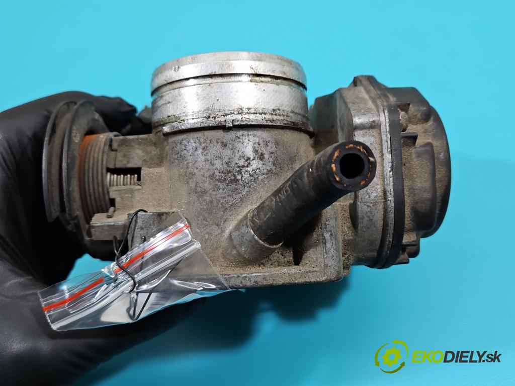 Vw Bora 1.6 SR 101 HP manual 74 kW 1595 cm3 4- klapka 06A133064J (Škrtiace klapky)
