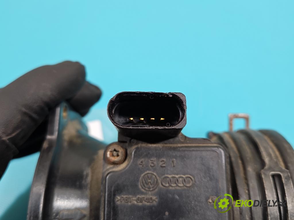 Vw Bora 1.6 SR 101 HP manual 74 kW 1595 cm3 4- průtokoměr: 06A906461 (Váhy vzduchu)