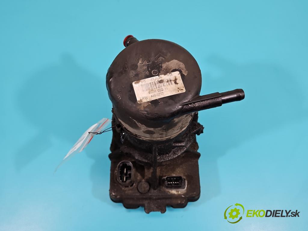 Citroen C5 II 2008-2017 2.0 HDi 136 HP automatic 100 kW 1997 cm3 5- čerpadlo posilovač 9688005080 (Servočerpadlo, pumpa riadenia)