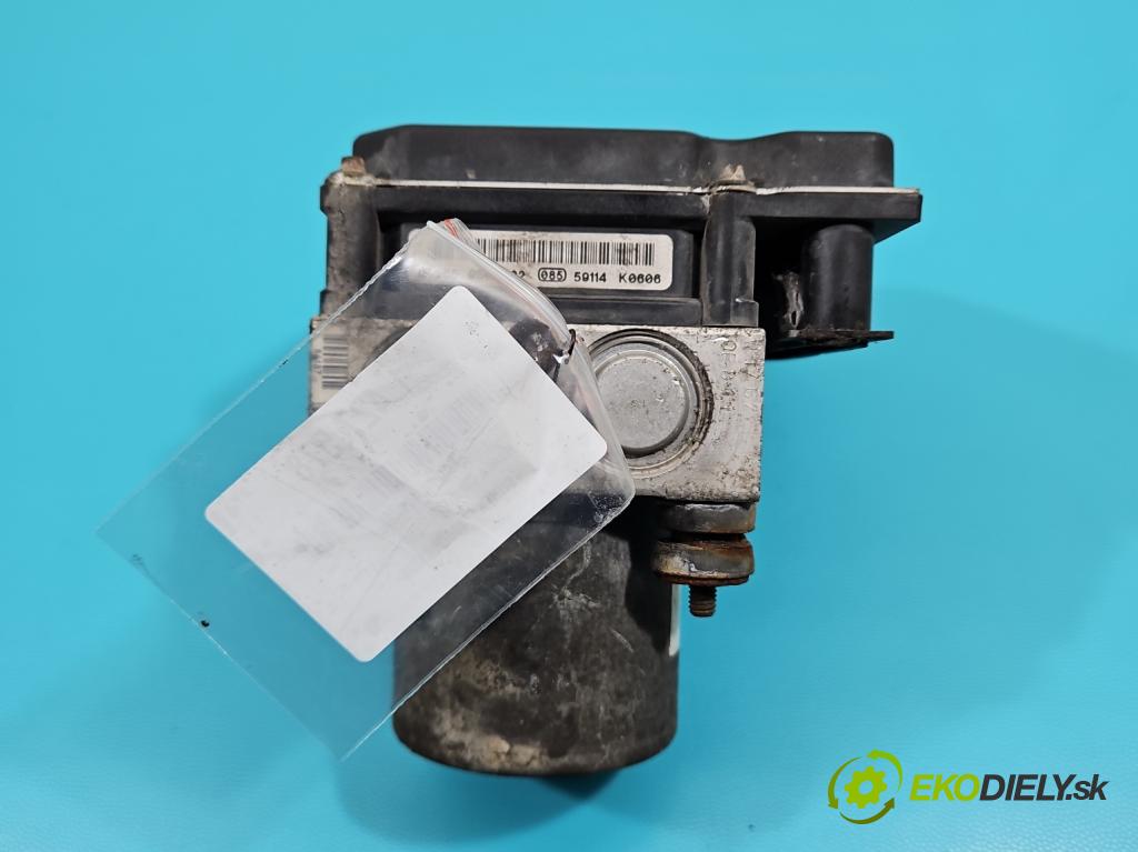 Honda Civic VIII 2006-2011 1,4.0 16v i-DSI: 83 HP manual 61 kW 1339 cm3 5- čerpadlo abs 0265235077 (Pumpa ABS)