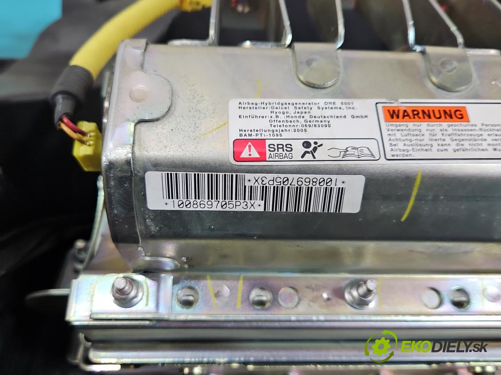 Honda Civic VIII 2006-2011 1,4.0 16v i-DSI: 83 HP manual 61 kW 1339 cm3 5- kokpit,pristrojová doska rozdeľovacia