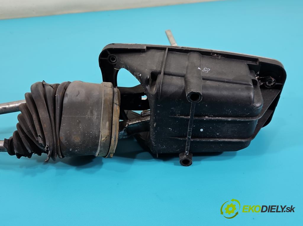 Audi A4 B7 2004-2008 2.0 TDi 170 HP manual 125 kW 1968 cm3 5- Páka: Změny: stupeň,rýchlosť  (Rýchlostná páka (kulisa))