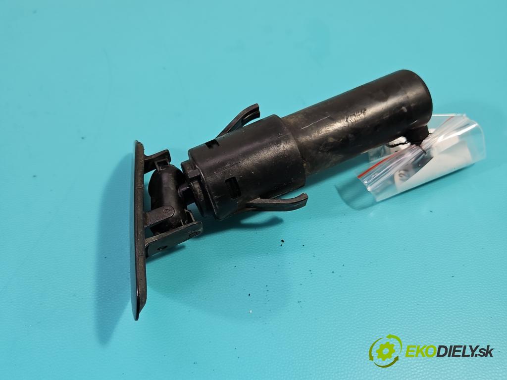 Opel Insignia A 2008-2017 2.0 CDTI 131 hp manual 96 kW 1956 cm3 5- ostřikovač reflektor: levý 13227348 (Pumpy, čerpadla ostřikovačů)