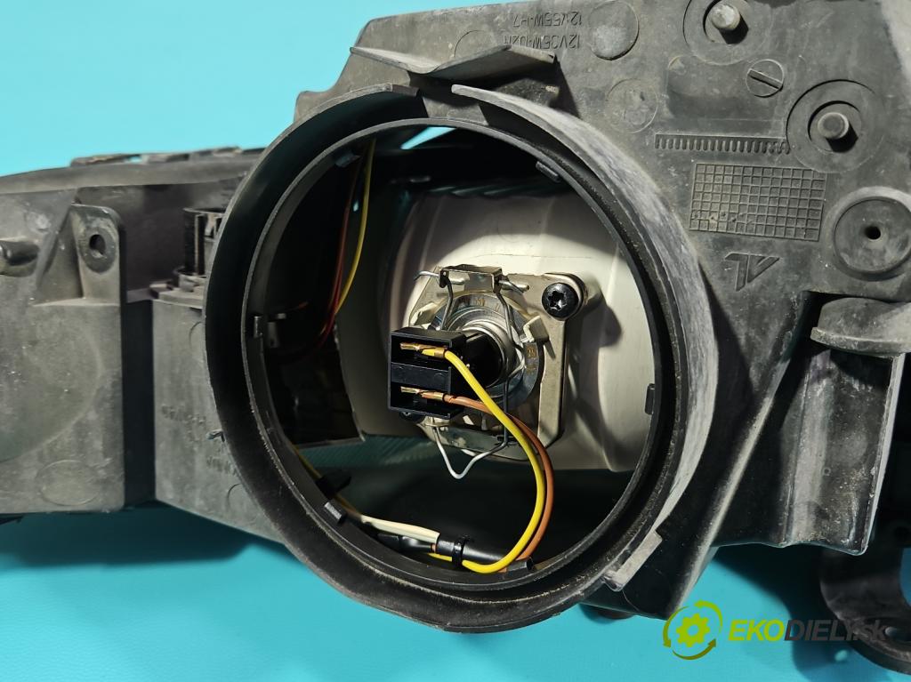 Honda Civic VIII 2006-2011 1,4.0 16v i-DSI: 83 HP manual 61 kW 1339 cm3 5- Reflektor: pravý  (Pravé)