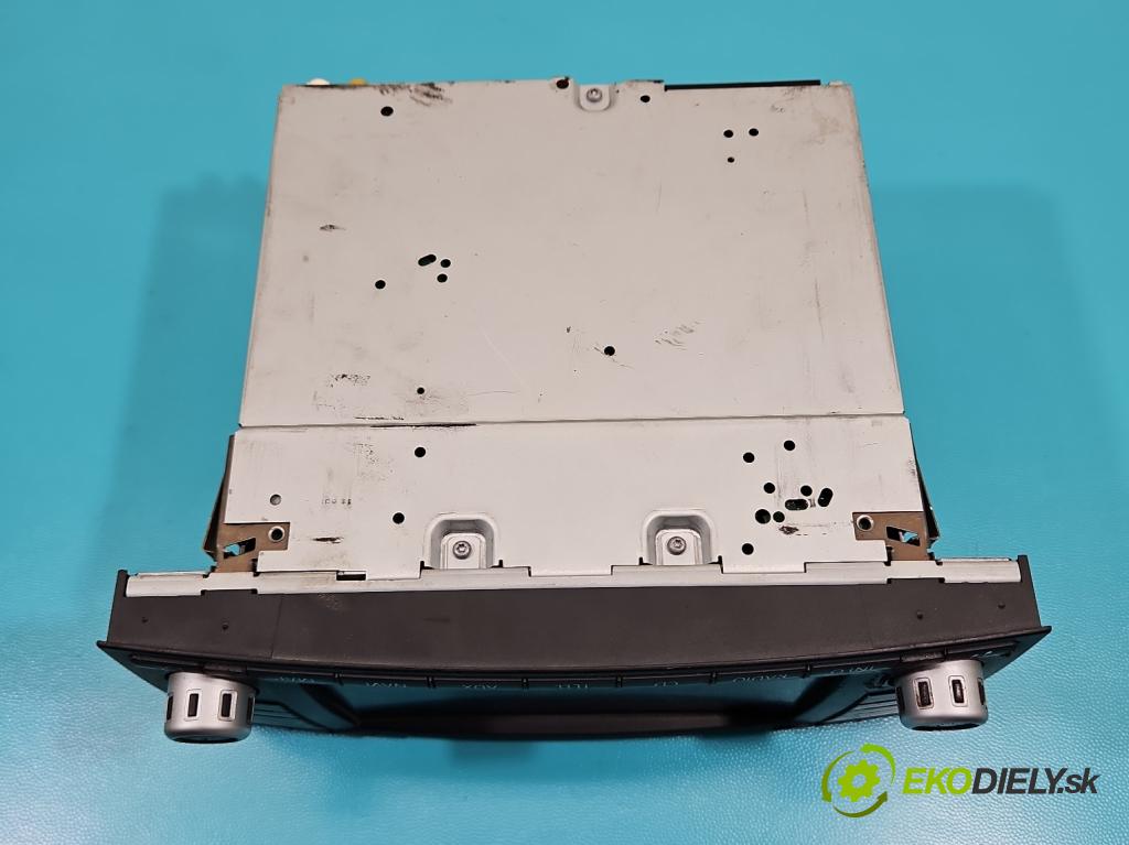Vw Touareg I 2002-2010 2.5 tdi 174 HP automatic 128 kW 2461 cm3 5- Radio originál 7L6035191C