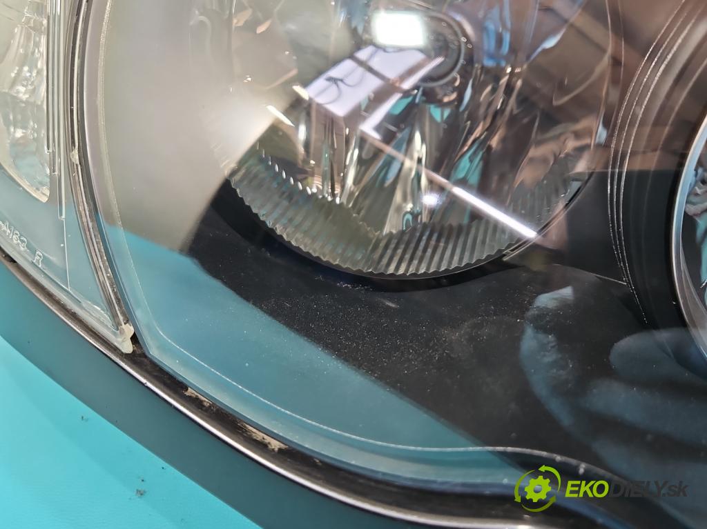 Bmw 3 E46 1998-2007 2.0d (M47): 116 HP manual 85 kW 1951 cm3 4- Reflektor: pravý  (Pravé)