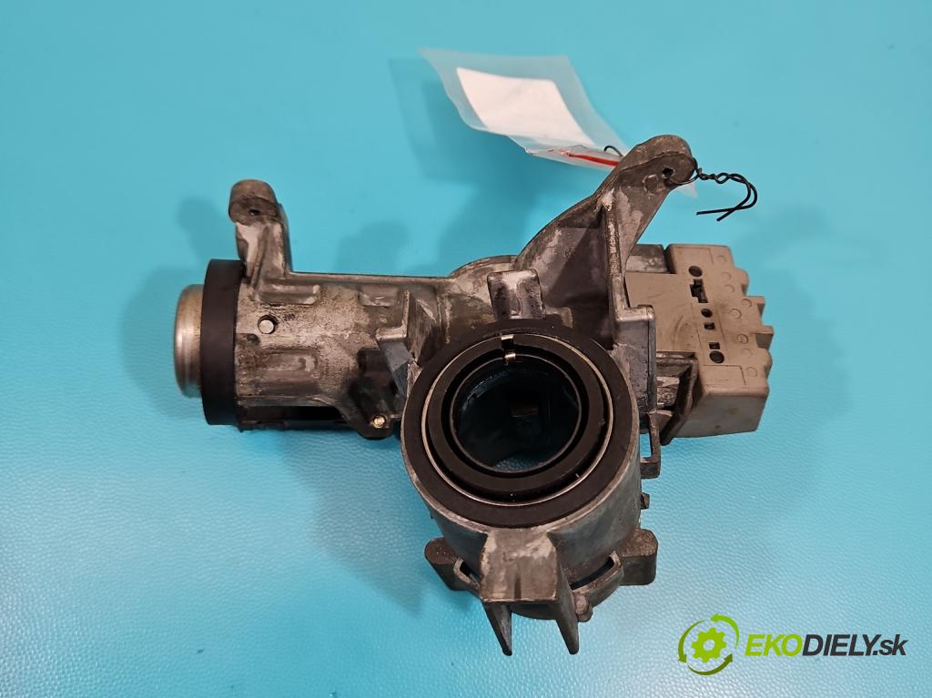 Ford Focus Mk1 1998-2004 1.8 16V 116 HP manual 85 kW 1796 cm3 5- Spínačka  (Spínacie skrinky a kľúče)