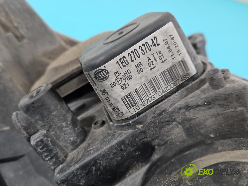 Opel Astra III 2004-2014 1.7 cdti 101 HP manual 74 kW 1686 cm3 5- Reflektor: pravý  (Pravé)