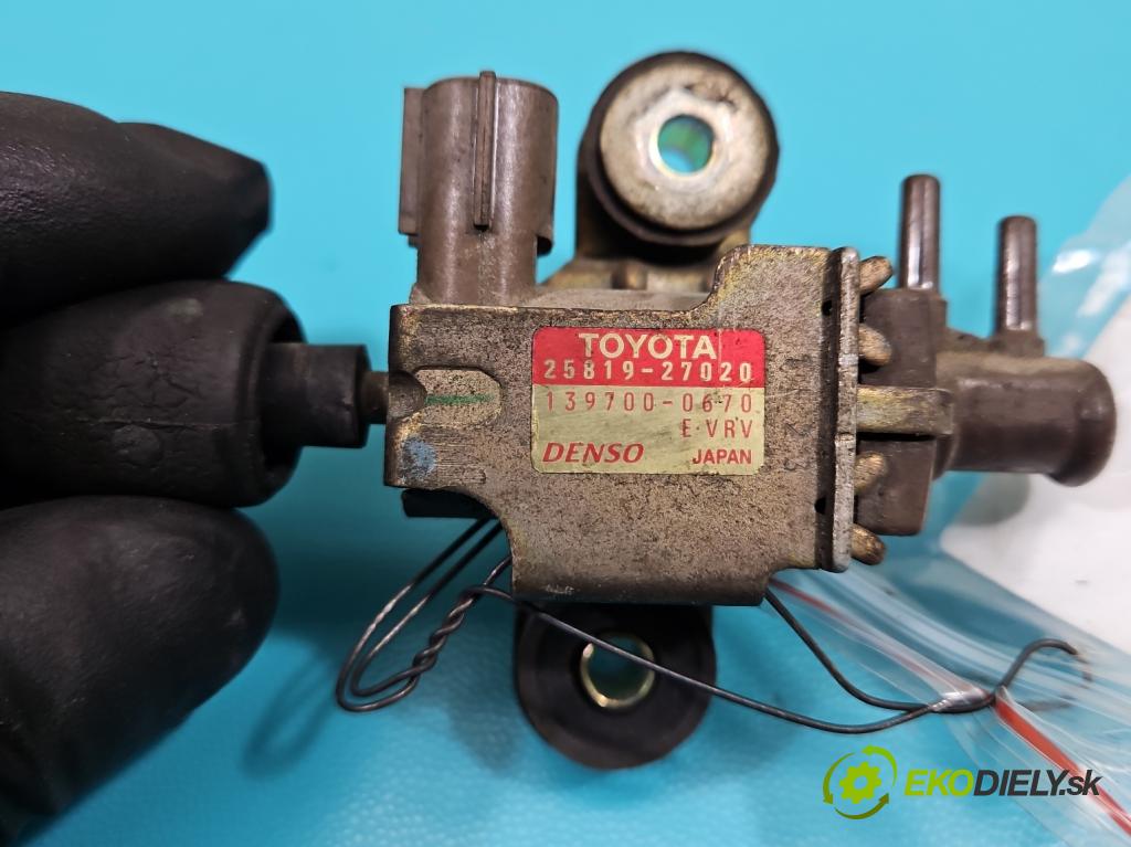Toyota Corolla Verso I 2001-2004 2.0 D4D 90 HP manual 66 kW 1995 cm3 5- ventil podtlaku 25819-27020 (Ventily)