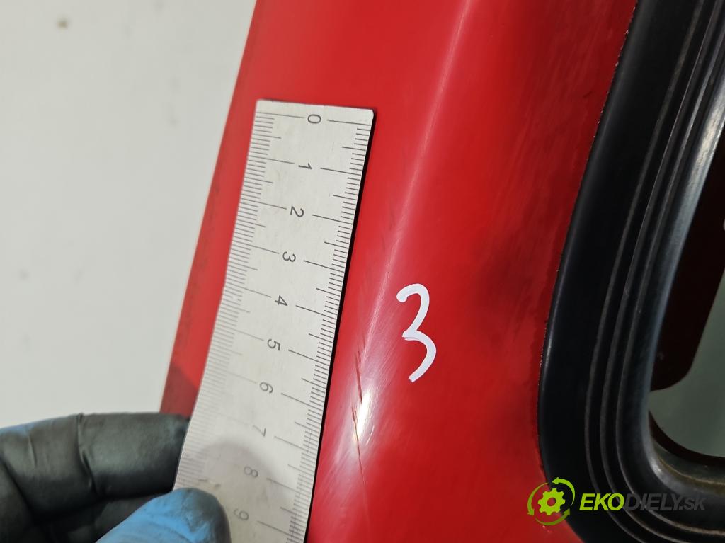 Fiat Cinquecento 0.7 karburátor: 30KM manual 22 kW 704 cm3 3- zadní kufrové dveře  (Zadní kapoty)